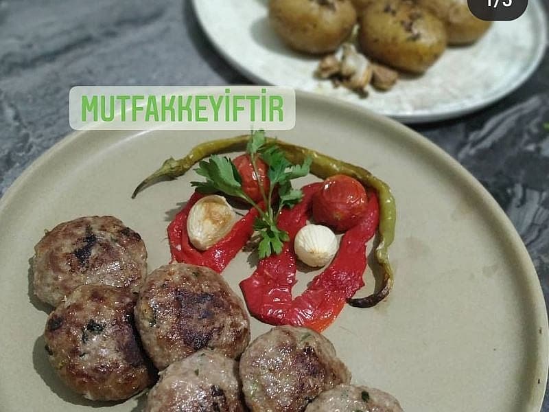 Baby Patates Ve Izgara Köfte