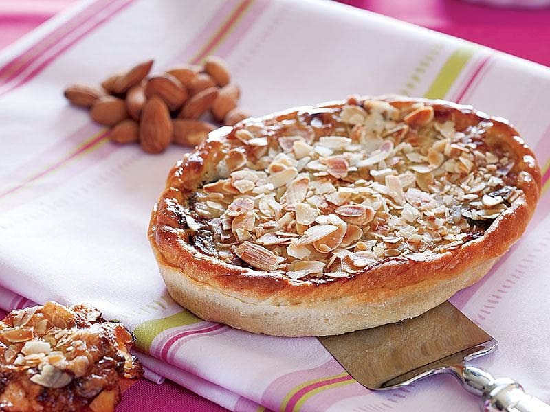 Bademli, Izgara Sebzeli Ve Peynirli Kiş