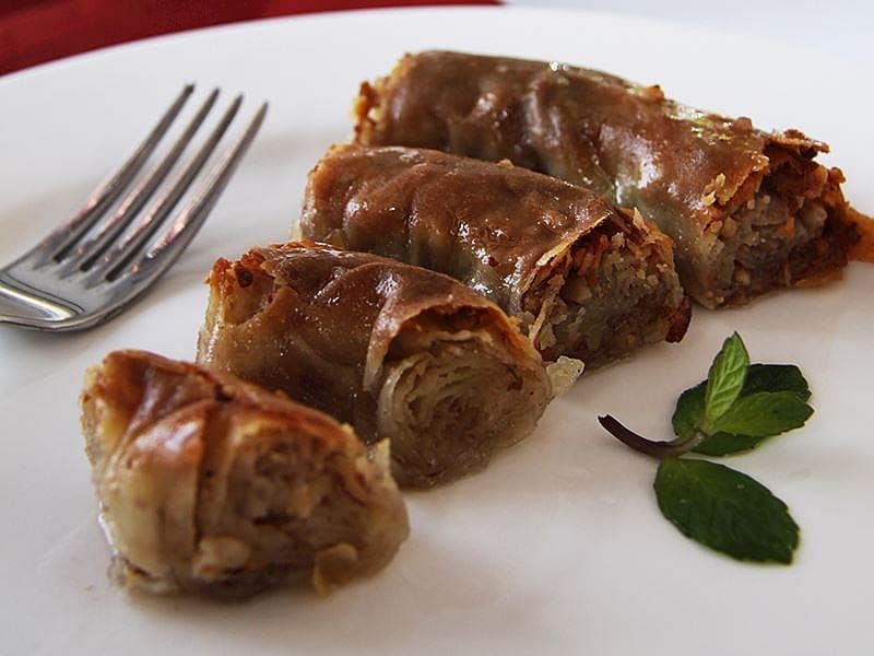 Bademli Sini Katmeri