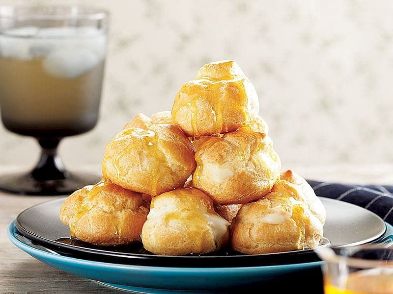 Ballı Profiterol