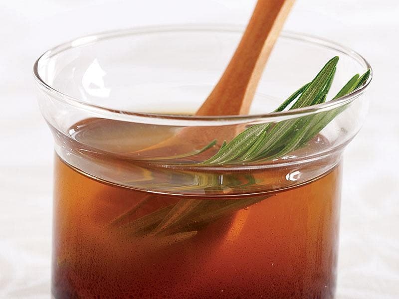 Balsamik Sirkeli Salata Sosu