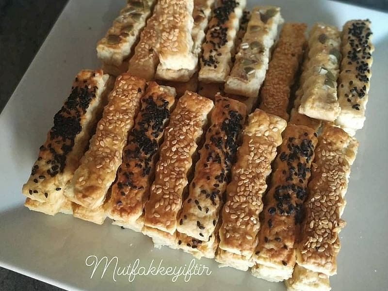 Bayatlamayan Atıştırmalık Kraker