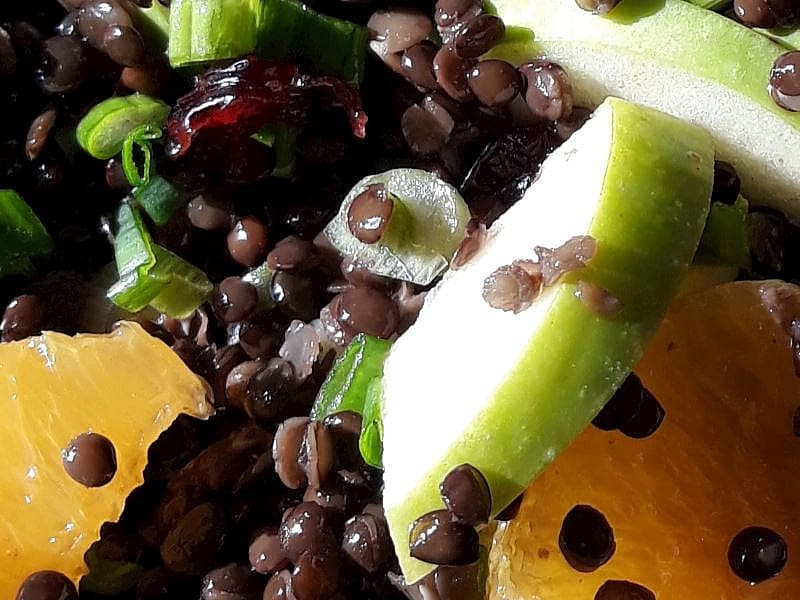 Beluga Mercimeği Salatası