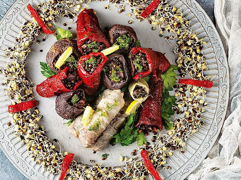 Beluga Mercimekli Dolma-Sarma