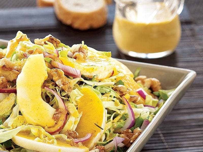 Beyaz Lahanalı Narenciye Salatası