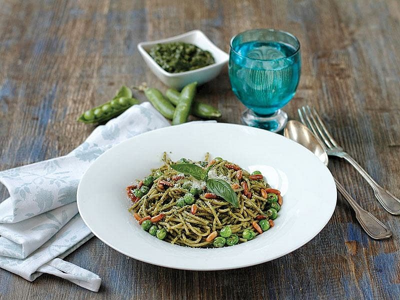 Bezelyeli-Pesto Soslu Kepekli Makarna