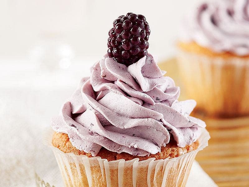 Böğürtlenli Cupcake