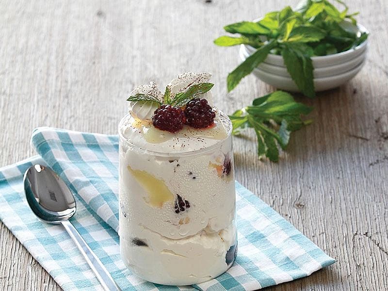 Böğürtlenli Ve Limonlu Kuplar