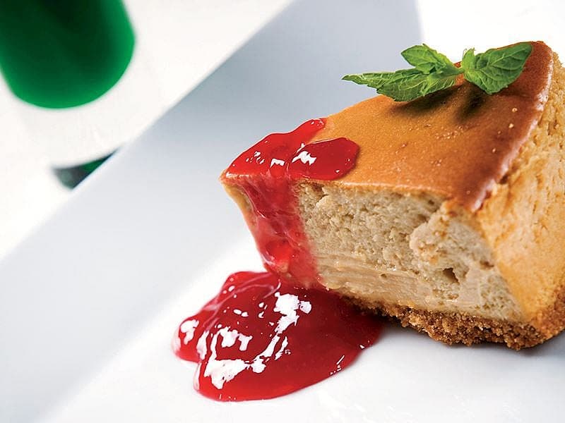 Çilek Reçelli Cheesecake