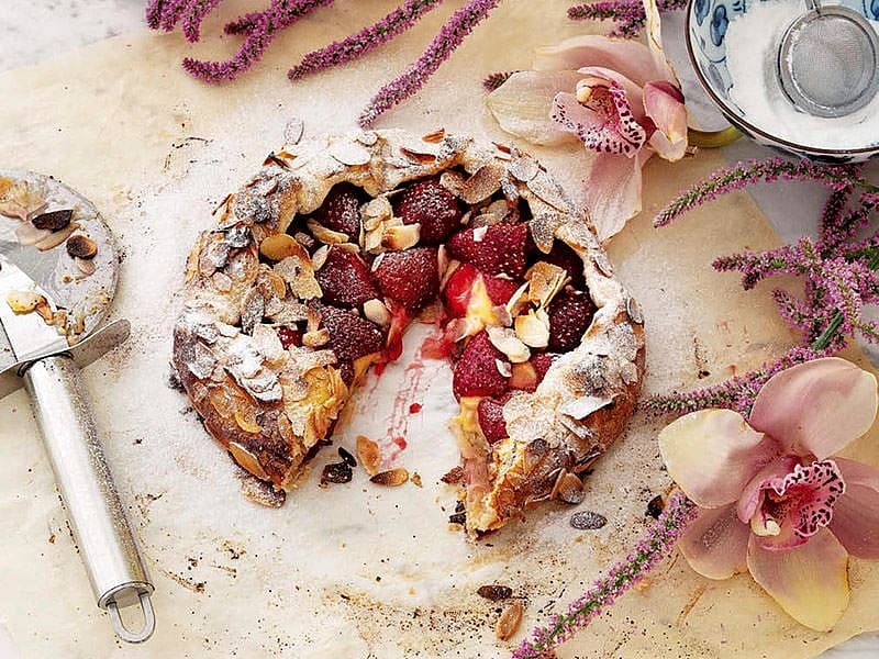Çilekli Milföy Tart