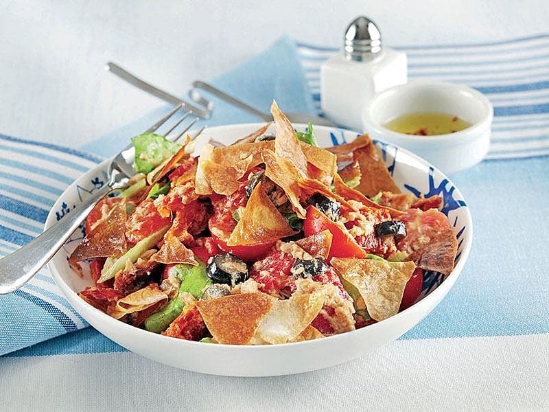 Çıtır Yufkalı Salata