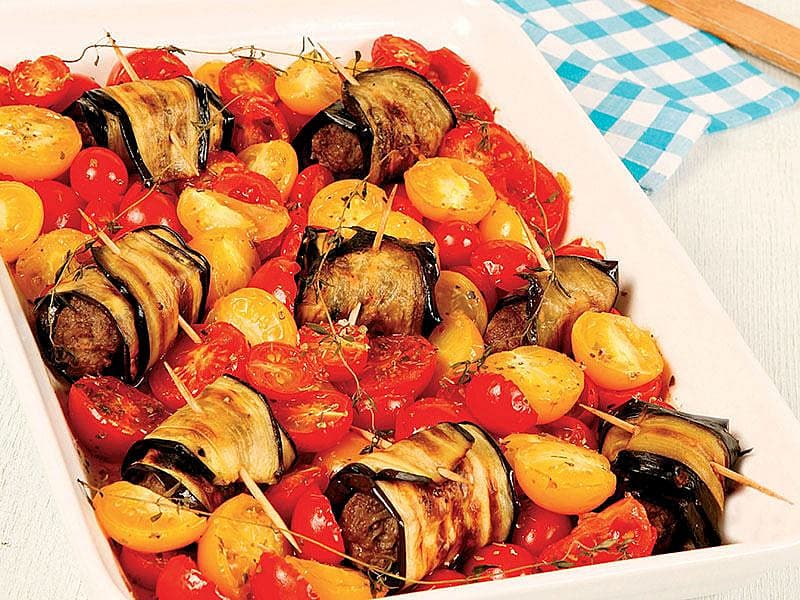Domatesli Ve Köfteli Patlıcan Ruloları