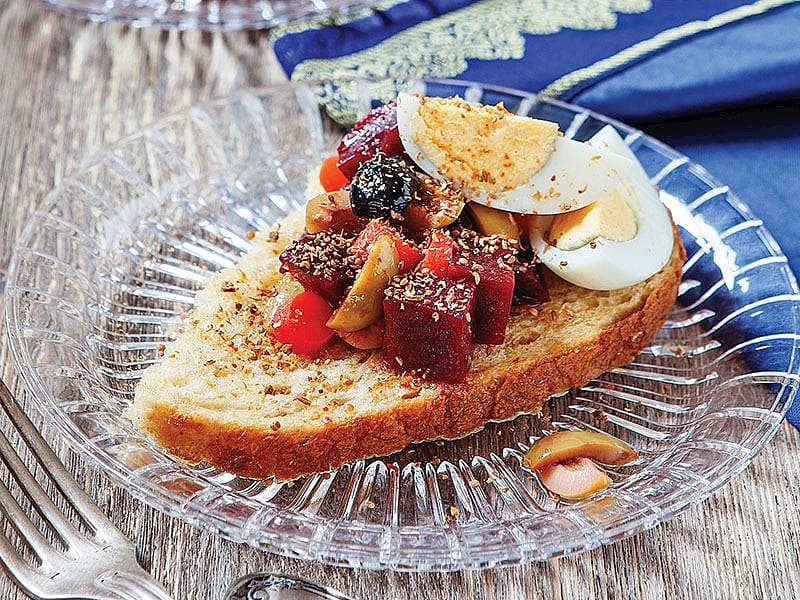 Ekmek Salatası