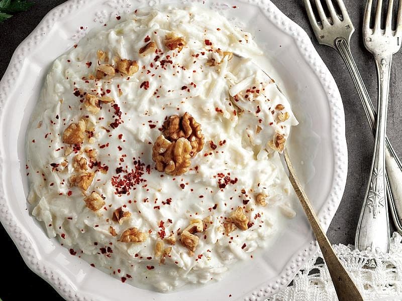 Yeşil Elmalı Kereviz Salatası