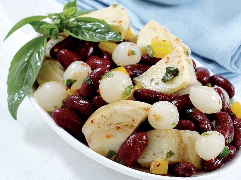 Enginarlı Kırmızı Fasulye Salatası