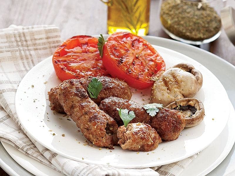 Ev Yapımı Sucuk Köfte