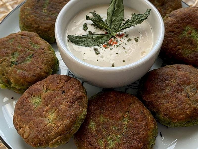 Falafel&Tahinli Yoğurt Sos