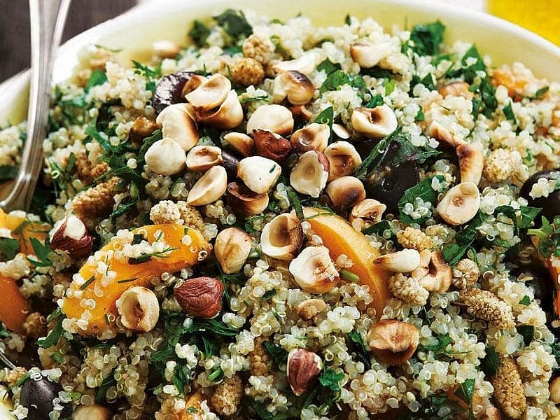 Fındıklı Kinoa Salatası
