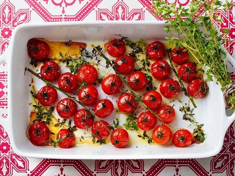 Fırında Cherry Domates Salatası