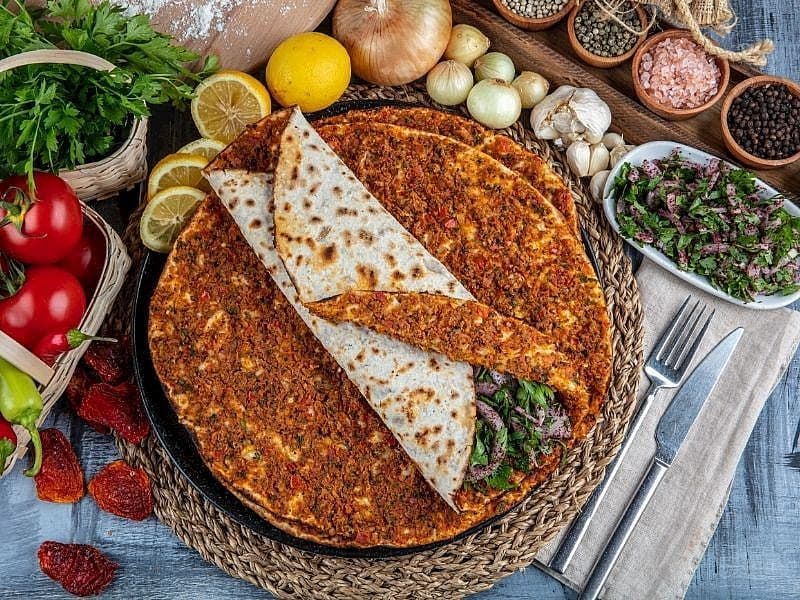 Fırında Lahmacun