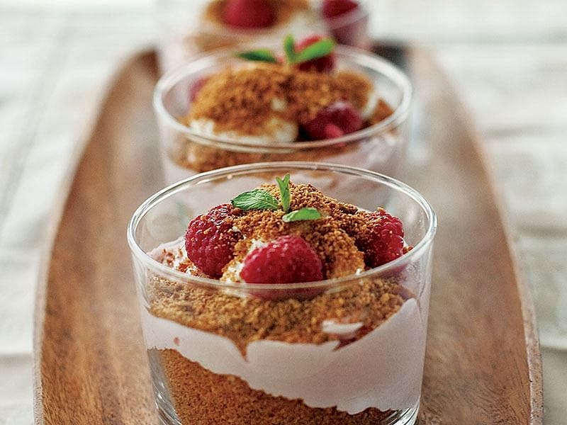 Frambuazlı Cheesecake Kupları