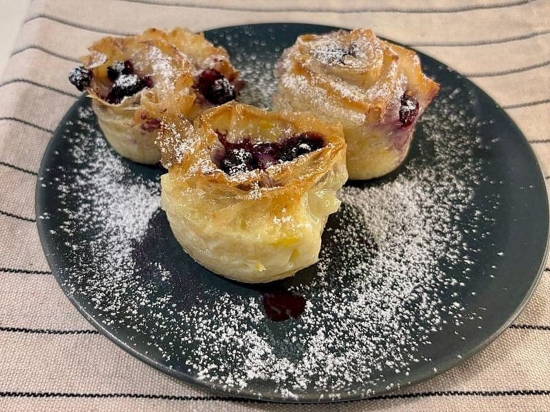 Gül Tatlısı