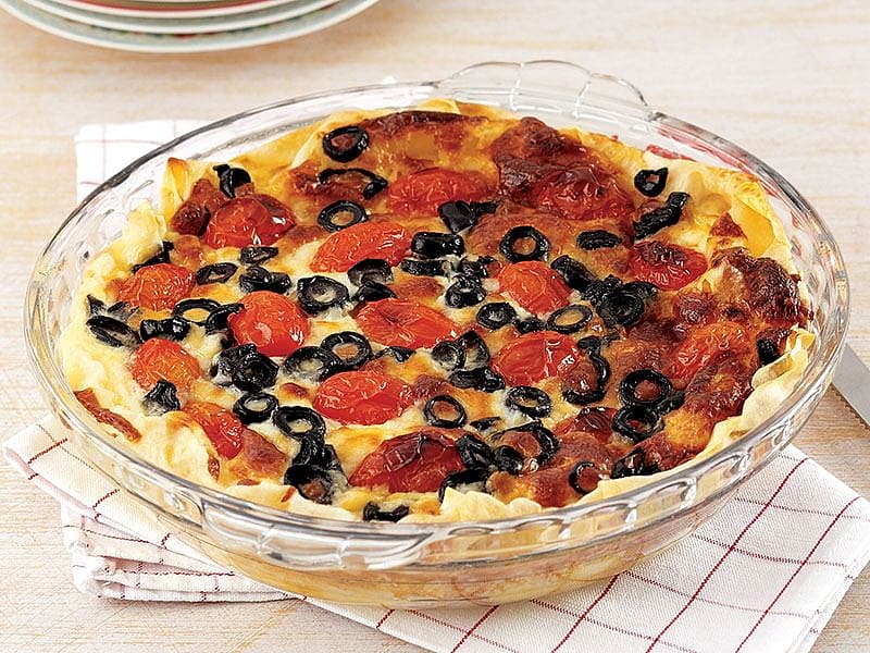 Hazır Yufka Pizzası