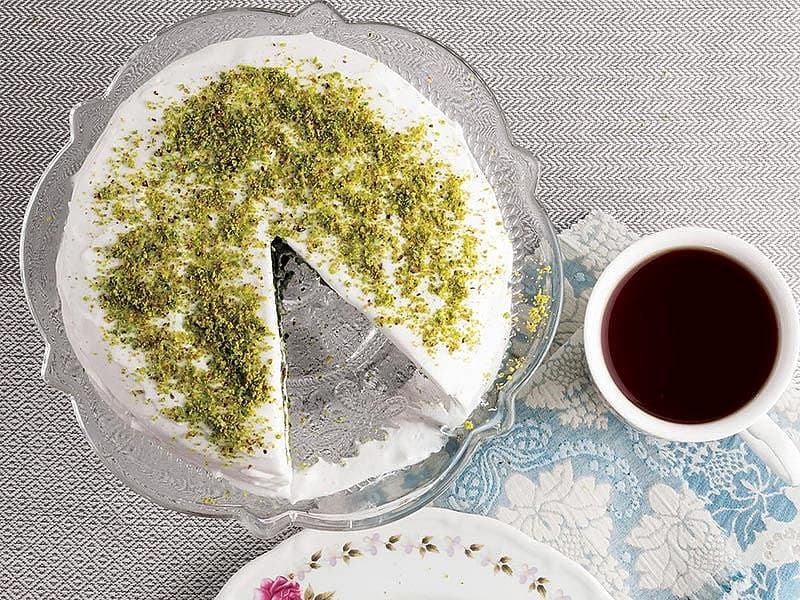 Ispanak Püreli Kremalı Kek