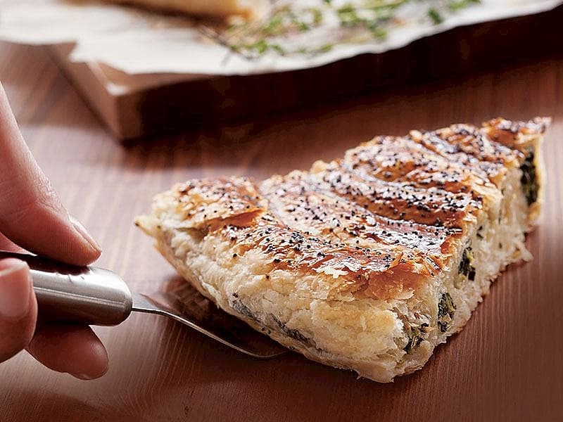 Ispanaklı Sarmal Börek