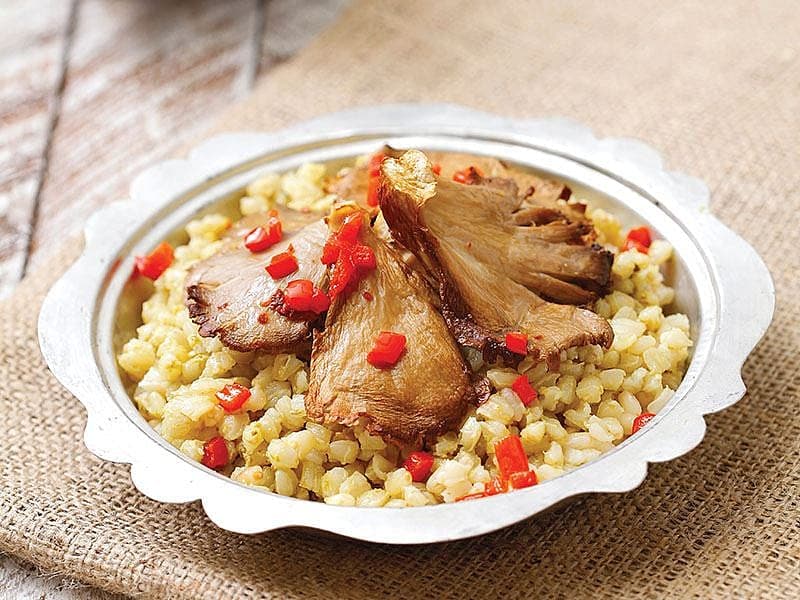 İstiridye Mantarlı Bulgur Pilavı