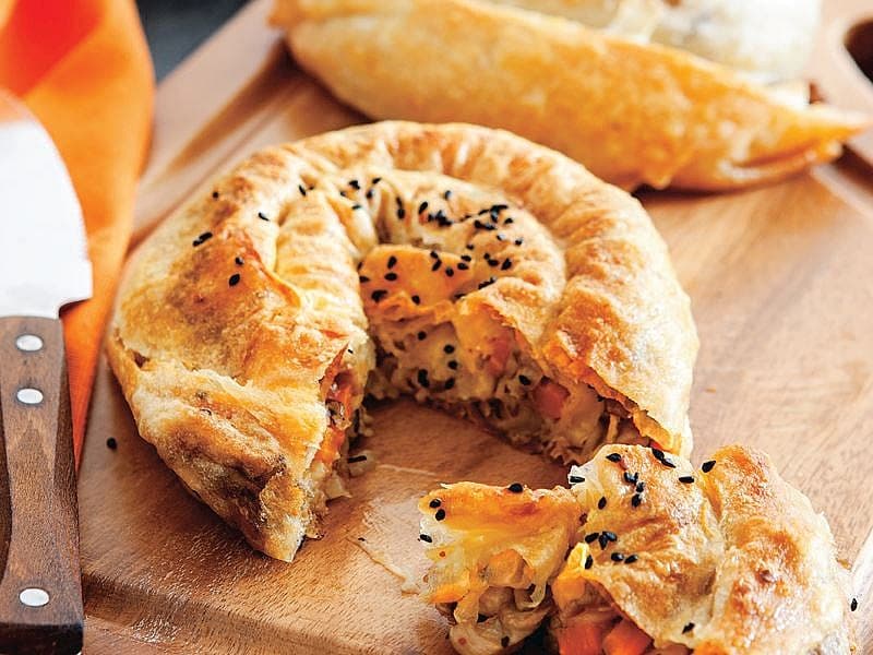 İstiridye Mantarlı Sebzeli Börek