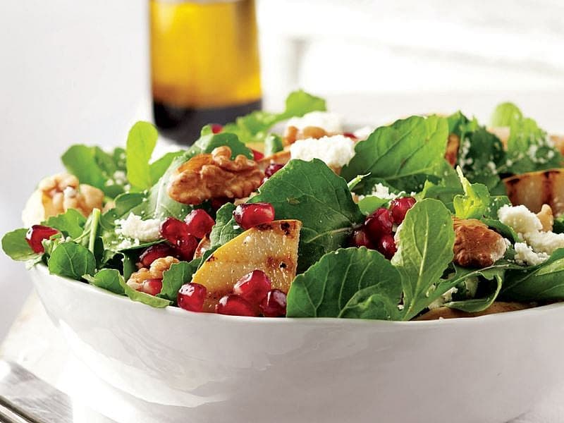 Izgara Armutlu Roka Salatası