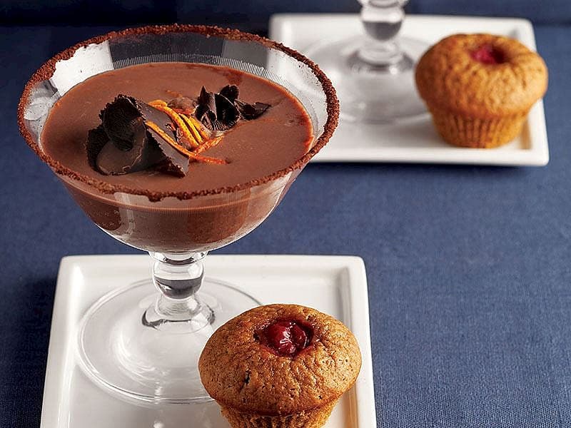 Kahveli Ve Vişneli Muffin