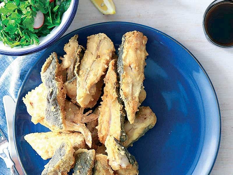 Kalkan Tava Ve Maydonoz Salatası