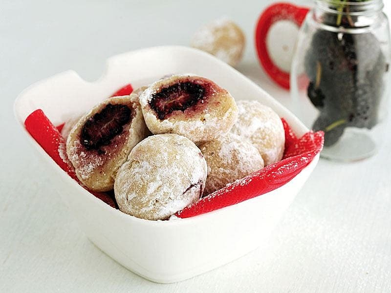 Karadutlu Marzipan Lokmaları