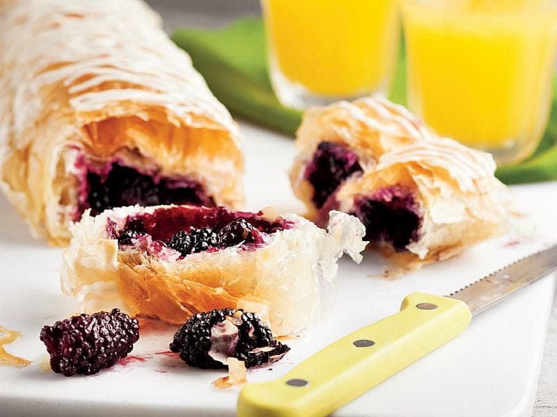 Karadutlu Ve Damla Sakızlı Strudel
