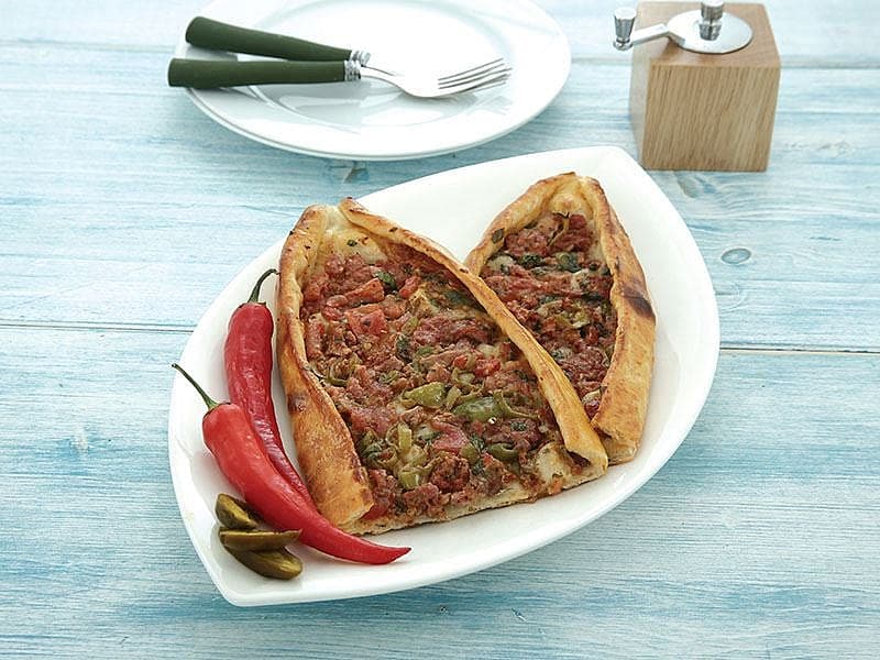 Kavurmalı Pide
