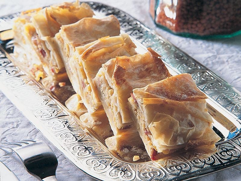 Kırmızı Mercimek Böreği