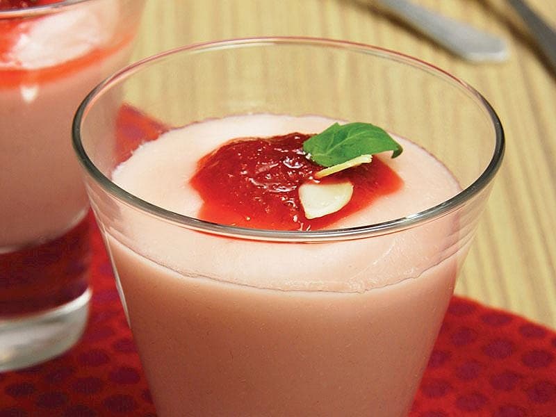 Kızılcıklı Puding