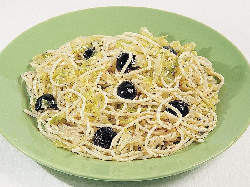 Lahanalı Spagetti