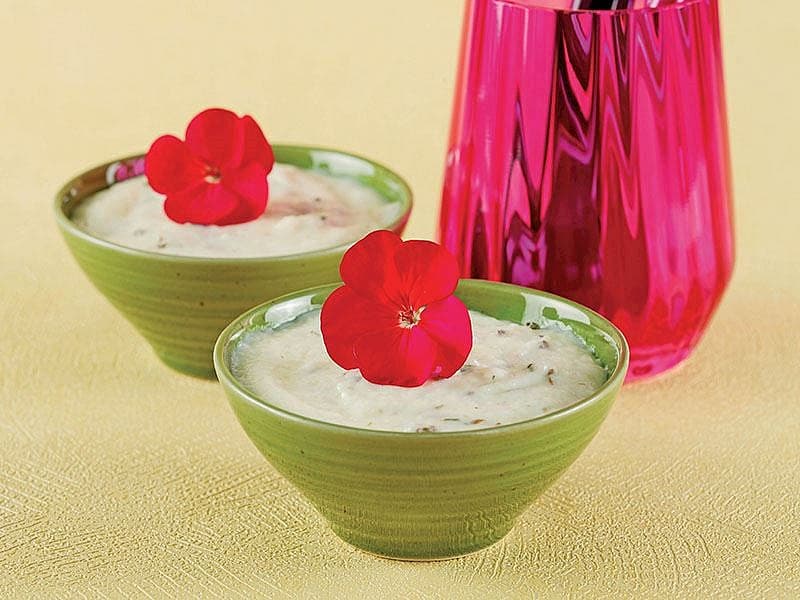 Lavantalı İrmik Tatlısı