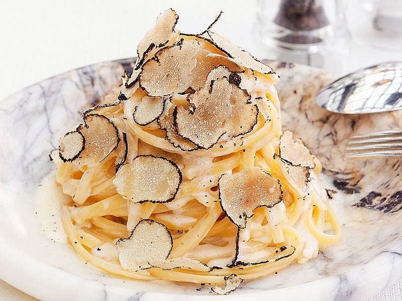 Linguni Al Tartufo (Yer Mantarlı Linguine)