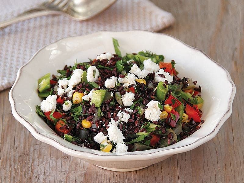 Lor Peynirli Salata