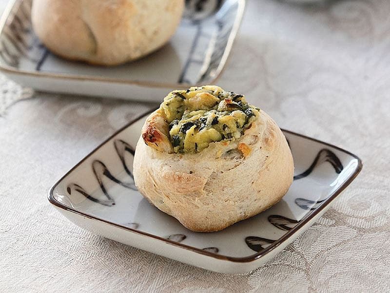 Lor Peynirli Ve Patatesli Pratik Börek