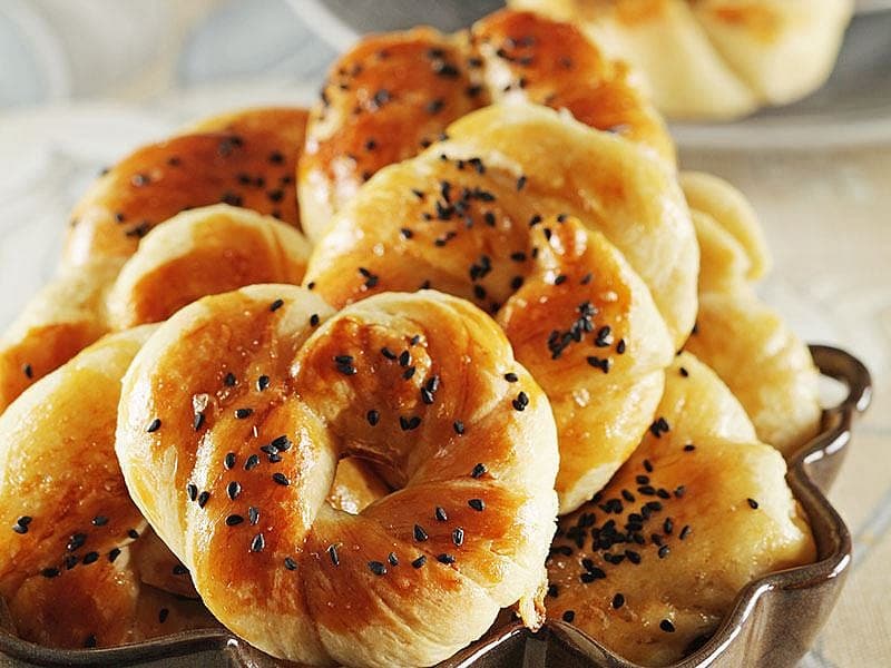 Mahlepli Çörek