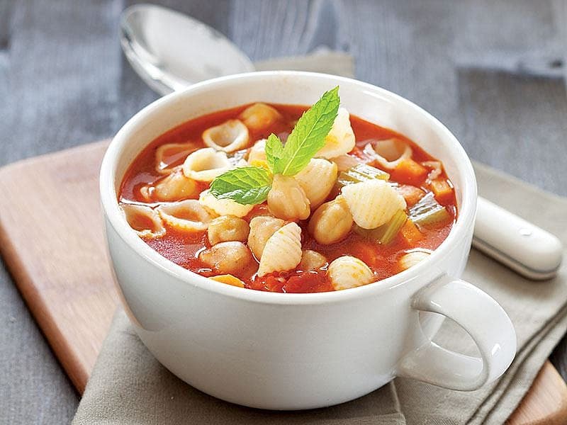 Makarnalı Nohut Çorbası