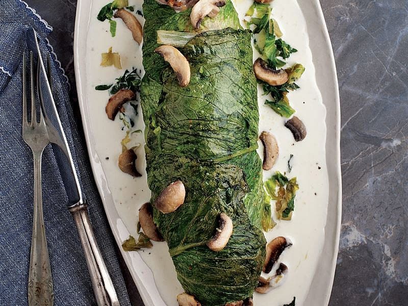 Marulda Yer Mantarlı Levrek