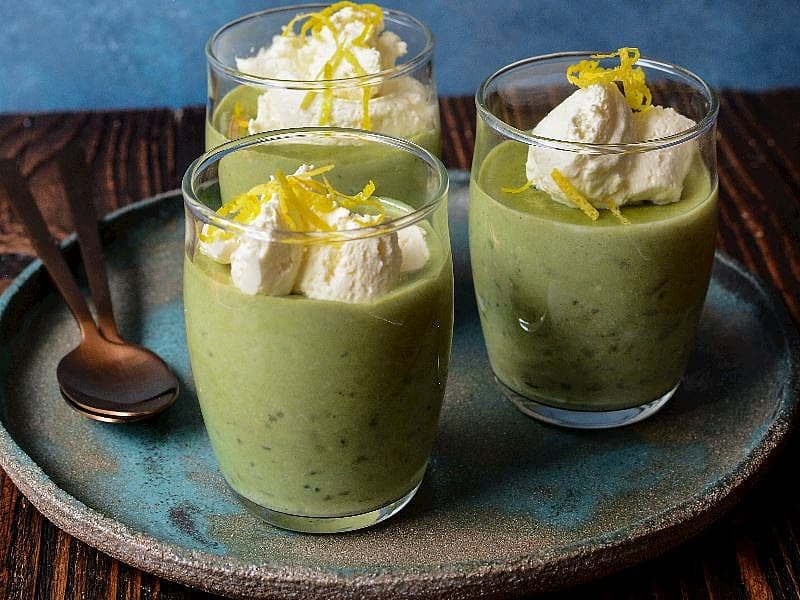 Matcha Çaylı Ve Yaseminli Sütlaç