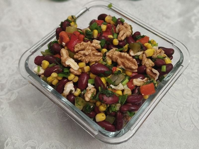 Meksika Fasulyesi Salatası
