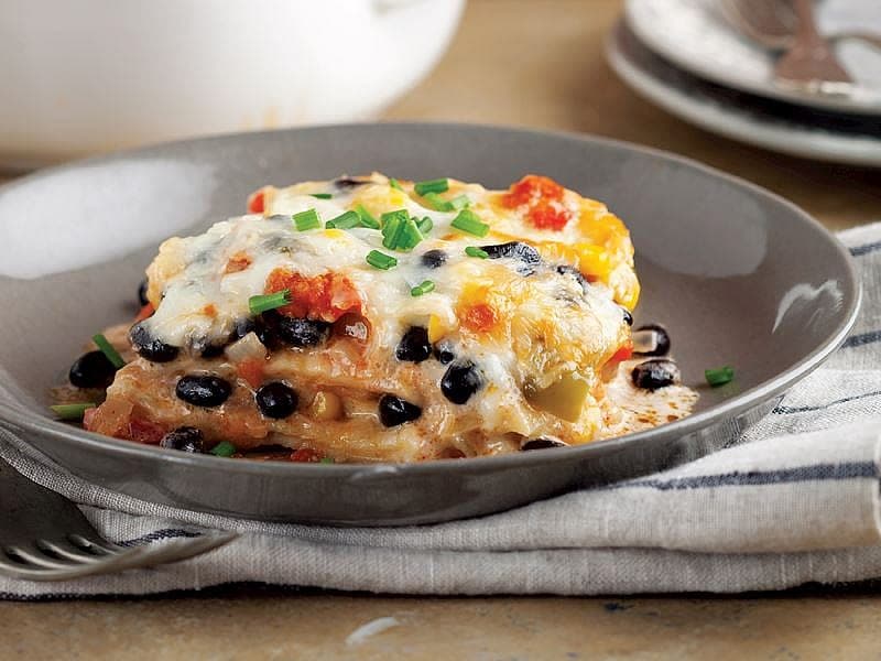 Meksika Usulü Siyah Fasulye Casserole